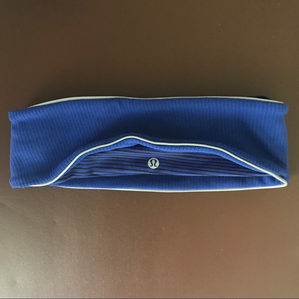 Lululemon Run and Done Ear Warmer